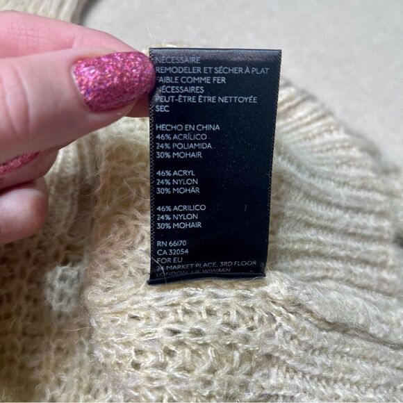 Urban Outfitters BDG Tan Mohair Cable Knit Crewneck Sweater Medium - Picture 11 of 14